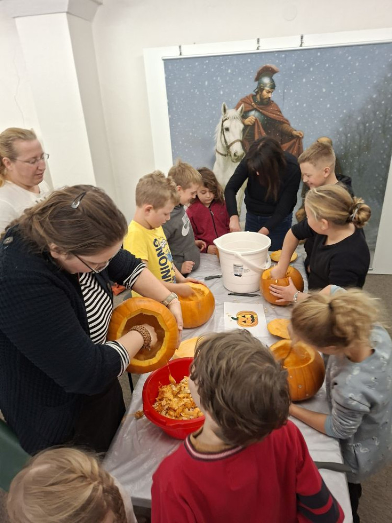 Letem světem s Halloweenem aneb co na to Dušičky?